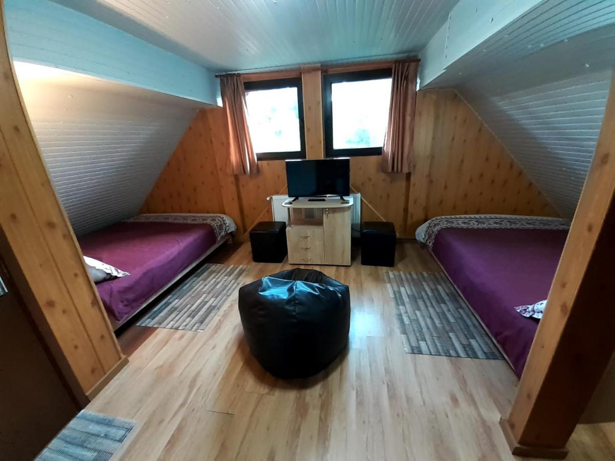 Casa Haiducilor Hotel Predeal Eksteriør billede